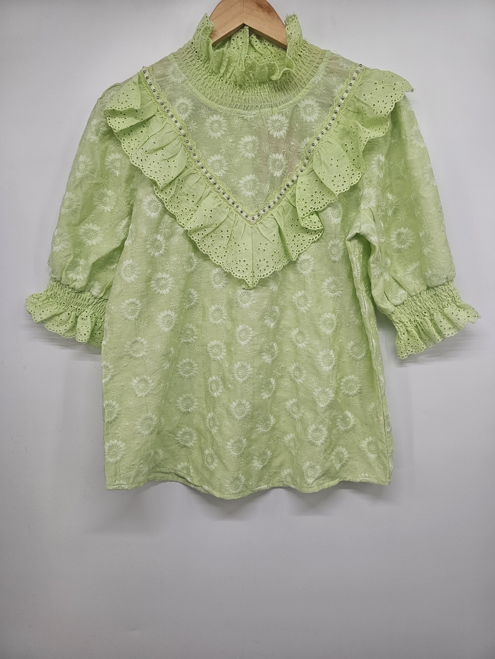 NWT JJ's Fairyland Lime Green Embroidered Eyelet Ruffle Mock Neck Blouse M Boho